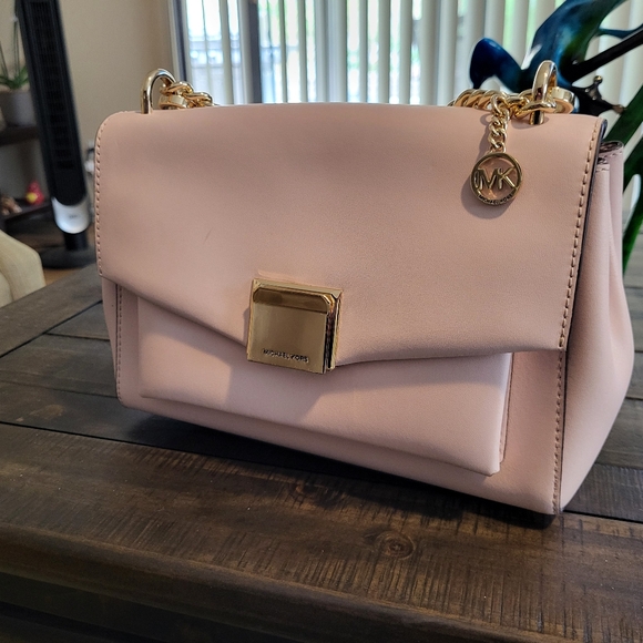 Michael Kors Pink Crossbody Bag Soffiano Leather EUC - Picture 7 of 10